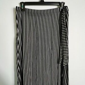 Colette Women's‎ XL Striped Asymmetrical Wrap Maxi Skirt Black White Made In USA